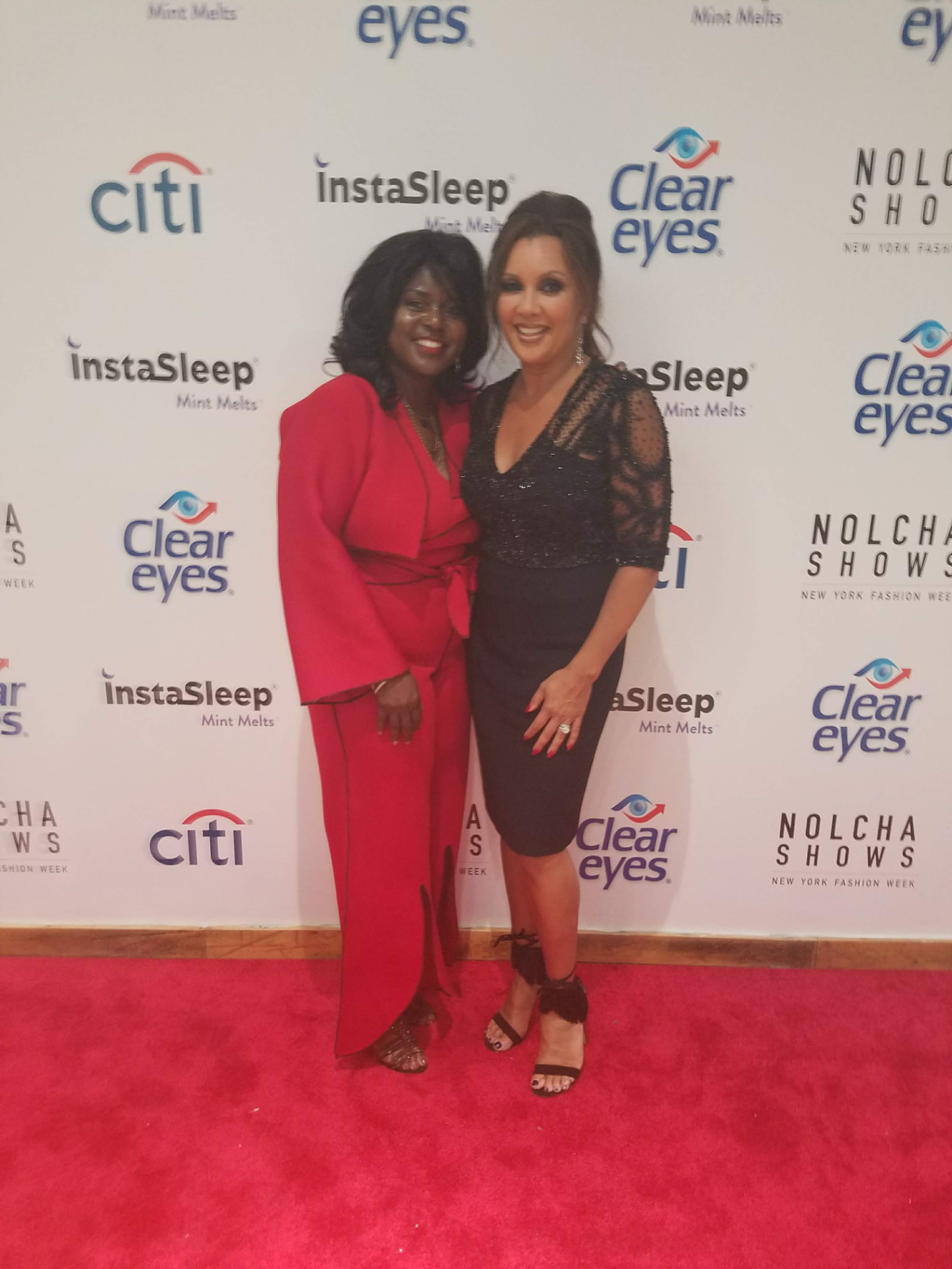 Cynthia Harper and Vanessa Williams on the red carpet